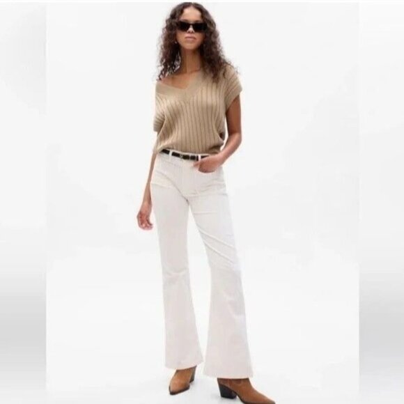 Gap 70's Flare Hi Rise Ivory Frost Corduroy Pants Size 30T NWOT - Picture 1 of 11